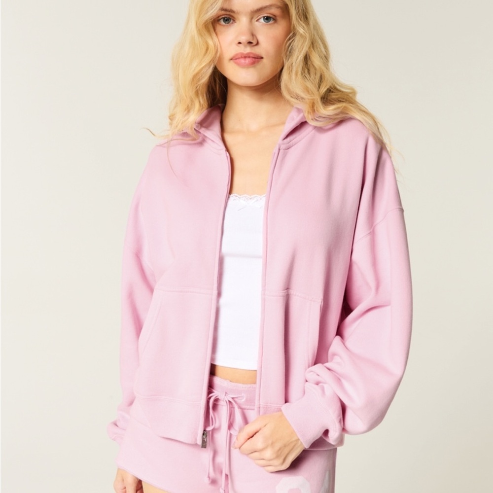 HOLLISTER oversized zip up hoodie